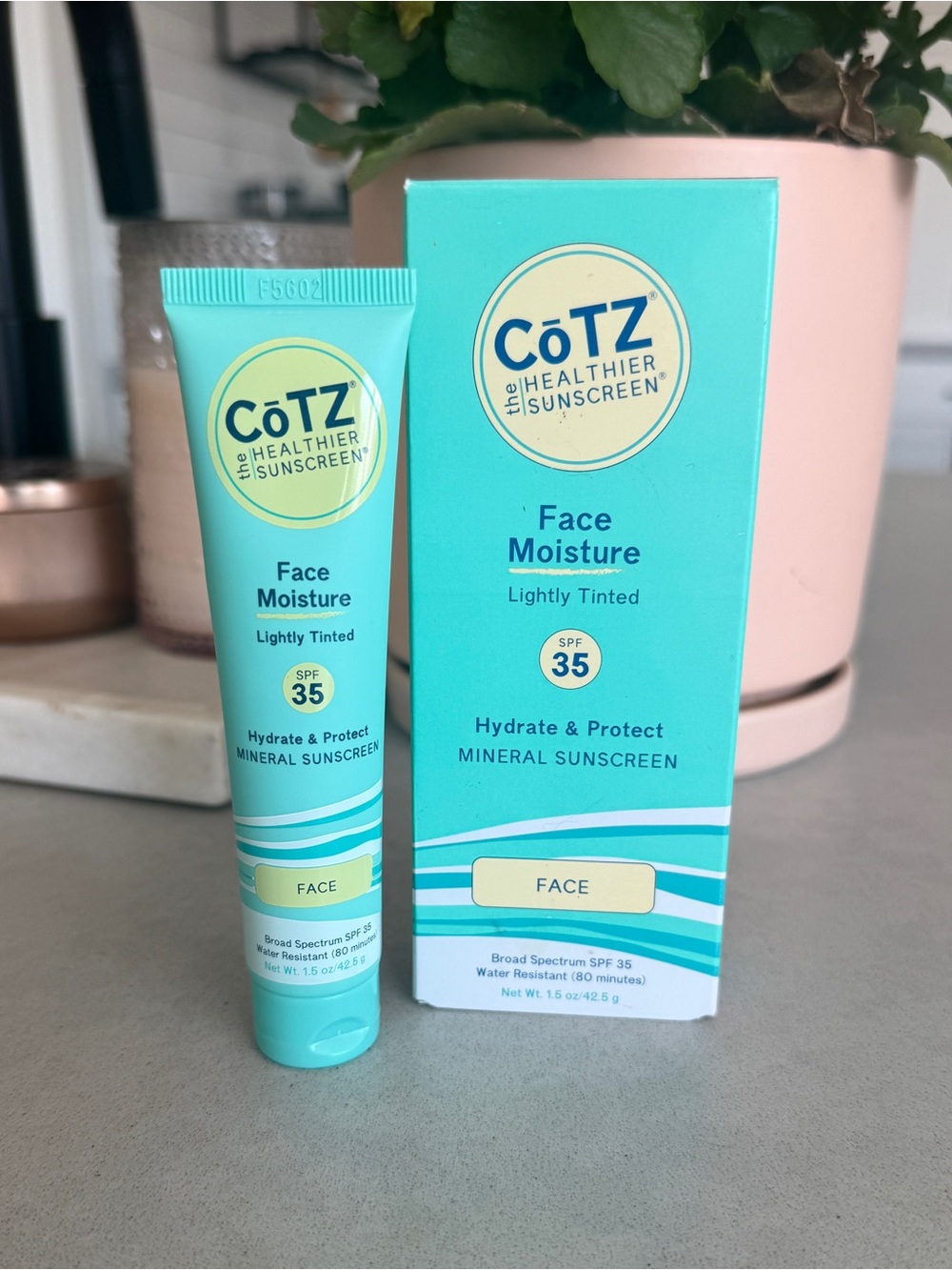CoTZ Face Moisture Lightly Tinted SPF 35 Sunscreen - Hydrate & Protect